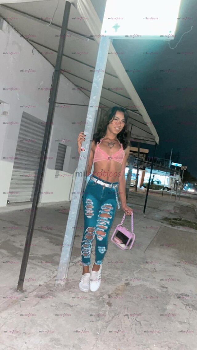 FOTOS DE SEXY LATINA SUPER CALIENTE EN BUSCA DE VERGA PARA DESLECHAR