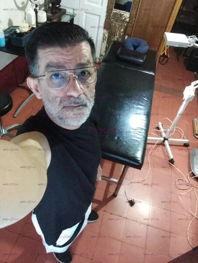 FOTOS DE MASAJES SALA DE MASAJES SOLO PARA HOMBRES VARONES ACTIVOS SOLVENTES MAYORES MED