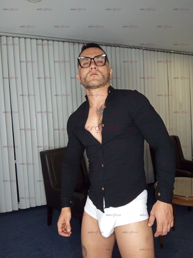 FOTOS DE MACHO XL, VARONIL 20CM BIEN ERECTA PARA TI, CON LUGAR Y BIEN MORBOSO