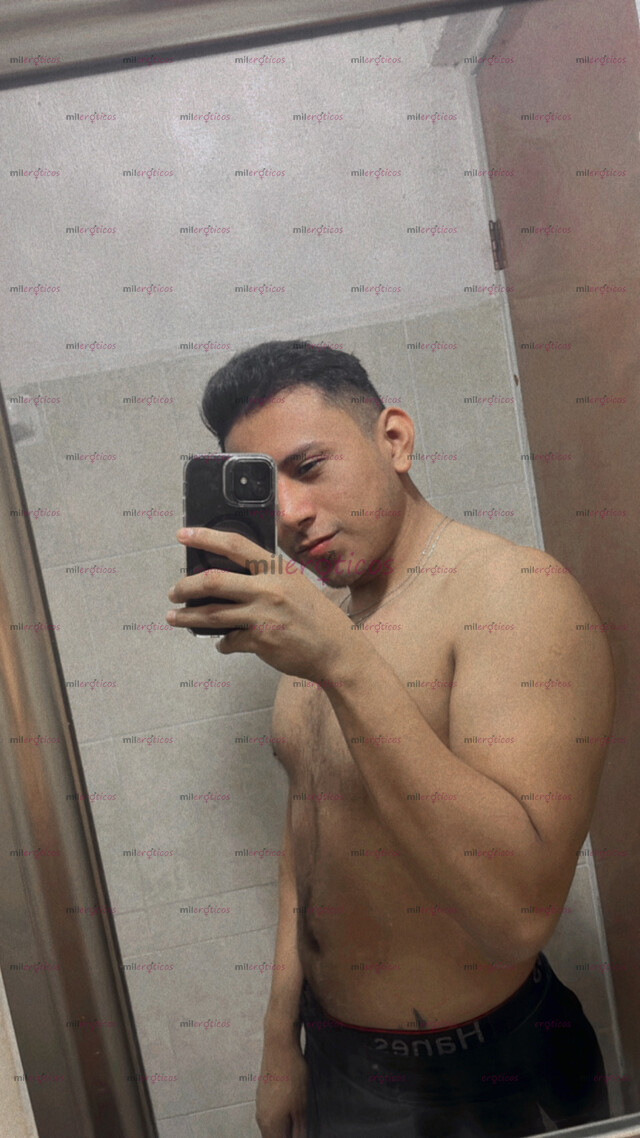 FOTOS DE CHICO CALIENTE INTER PAS LISTO PARA COMPLACER TUS FANTASÍAS Y PASARLA RICO