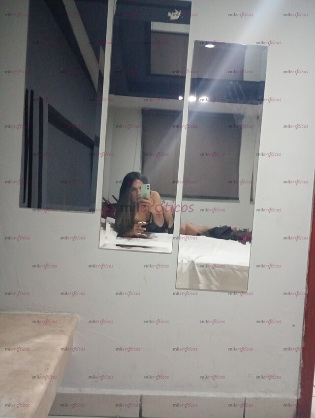 FOTOS DE SOFIA LARES ... OBEDIENTE .. COMPLACIENTE SUMISA ... .....