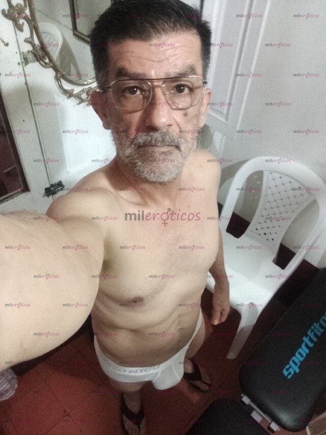 FOTOS DE MASAJISTA DISPONIBLE 7 DÍAS DOMINGO Y FESTIVOS MEDELLÍN