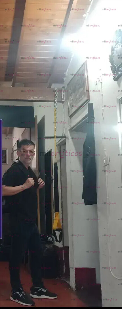 FOTOS DE MASAJISTA 61 AÑOS PASIVO VARONIL DISPONIBLE PARA CUANDO NECESITES UN BUEN SERVIC