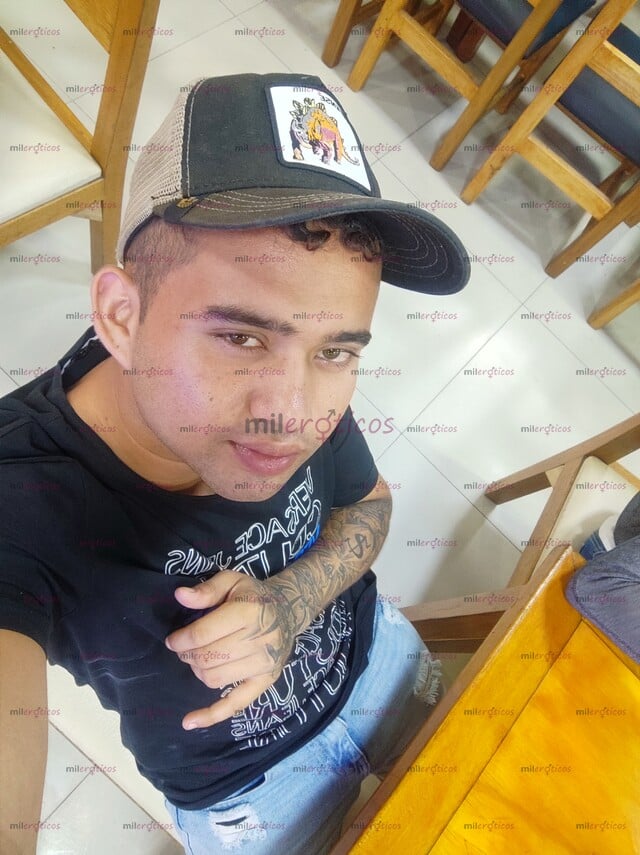 FOTOS DE CHICO SERIO NADA DE PLUMAS NO DUDES EN COMUNICARTE 24 7