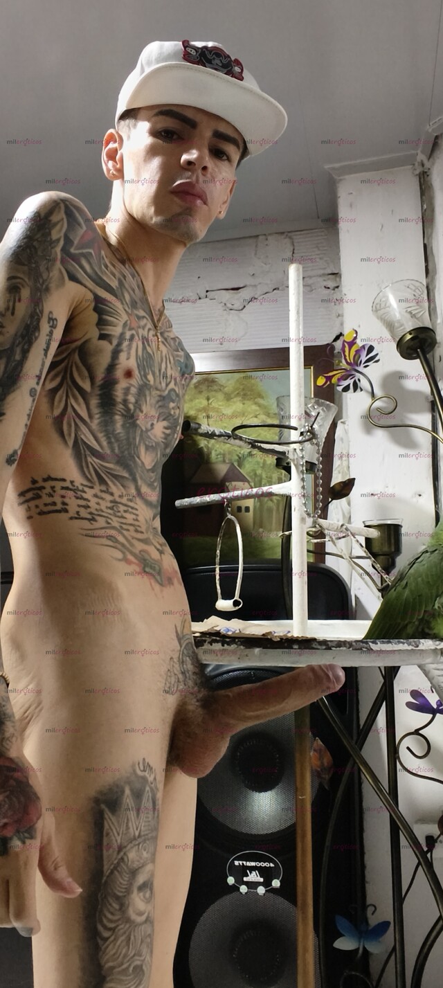 FOTOS DE FLACO FETICHERO VERGON ACTIVO MORBOSO TATUADO