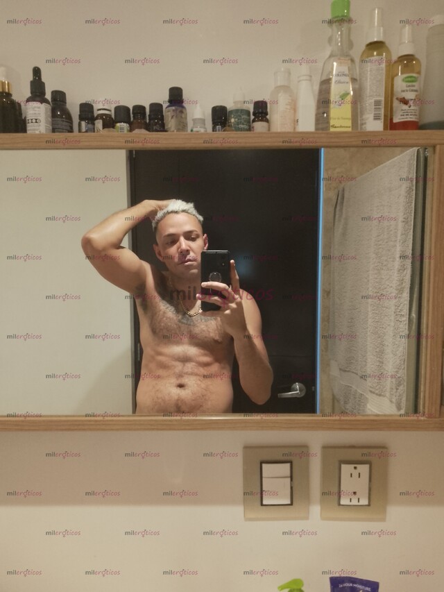 FOTOS DE VENEZOLANO HOT XXL CARIBEÑO VERGÓN, 21CM DE DOTACIÓN REALES PARA TI.