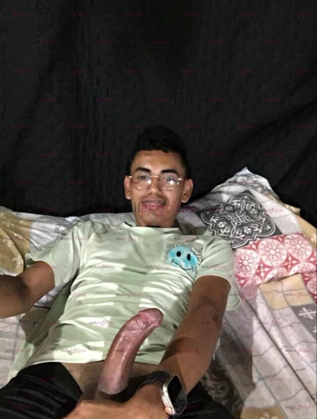 FOTOS DE DISPUESTO A COMPLACER TUS FETICHES Y FANTASÍAS SEXUALES