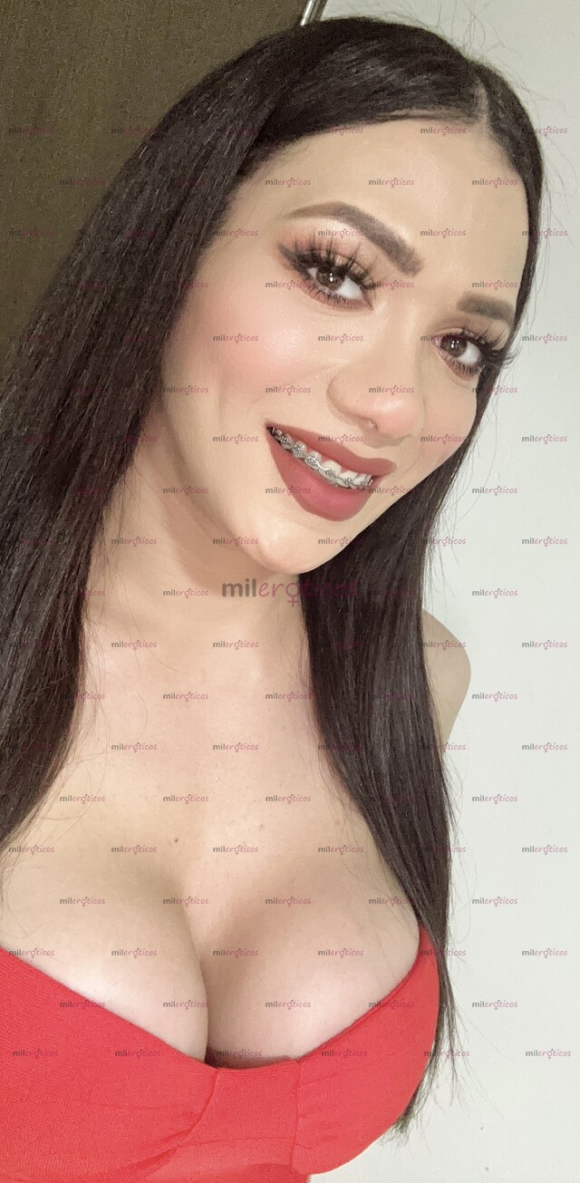 FOTOS DE !SOY QUIEN TANTO ESTABAS BUSCANDO!, YAZMIN CON 22 CM