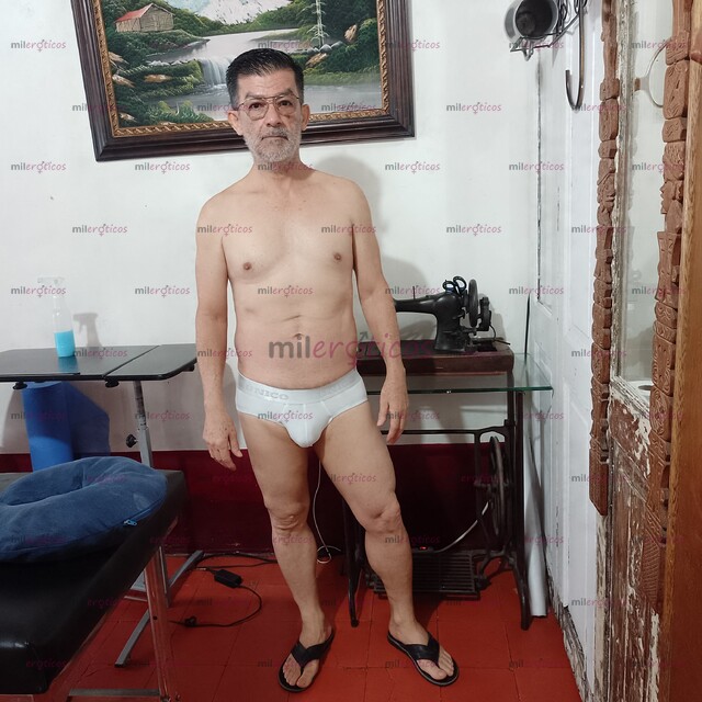 FOTOS DE RELAJACIÓN Y DESCANSÓ SOLO PARA HOMBRES VARONES ACTIVOS SOLVENTES MAYORES DE 30