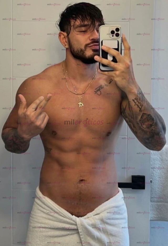 FOTOS DE MACHO COLOMBIANO, SEXY Y VERGON 22 CM DE VERGA GRUESA!