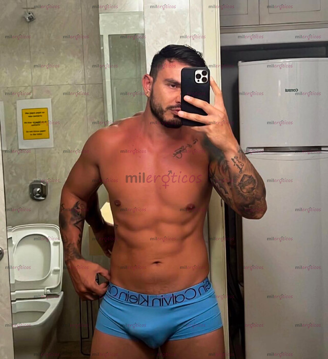 FOTOS DE MACHO COLOMBIANO, SEXY Y VERGON 22 CM DE VERGA GRUESA!