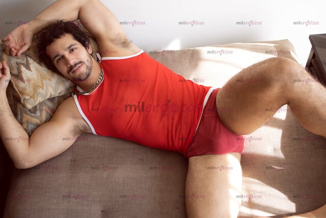 FOTOS DE GAY ATLÉTICO, VERGA GRANDOTA, CULO GRANDE Y APRETADO VIRTUALIZA TUS SENTIDOS