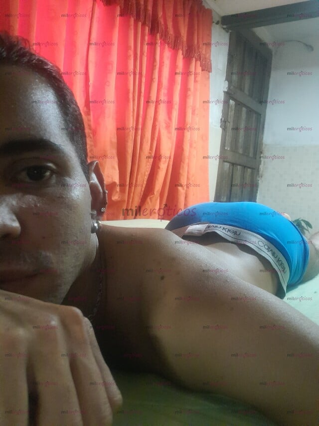 FOTOS DE SOY PASIVO COMPLACIENTE Y MUY CALIENTE LISTO PARA CUMPLIR TUS DESEOS