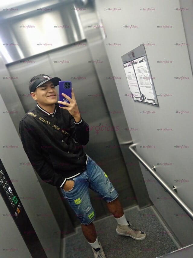 FOTOS DE CAMILO JOVEN COSTEÑO DOTADO LECHERO POR POCOS DÍAS EN TU CIUDAD