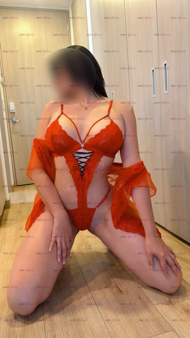 FOTOS DE HERMOSA COLOMBIANA COMPLACIENTE A TU DISPOSICIÓN