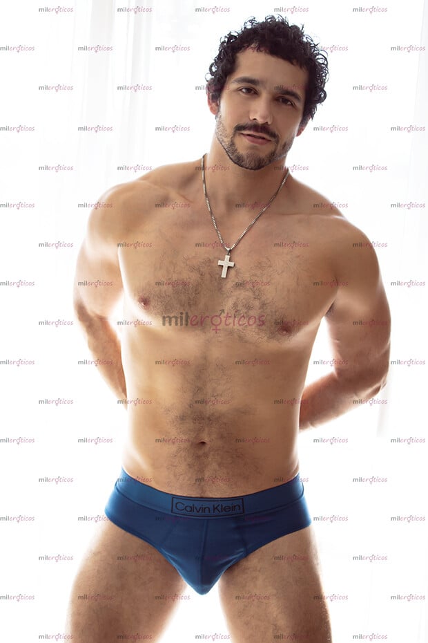 FOTOS DE HOMBRE VARONIL CREADOR DE CONTENIDO FOTOGRAFÍAS CALIENTES Y VIDEOS NOPOR GAY