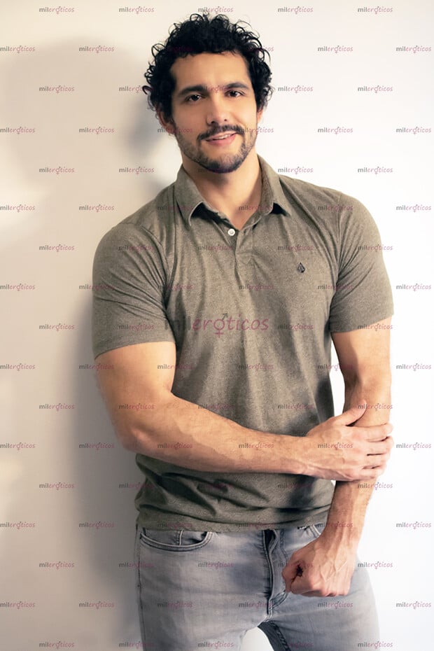 FOTOS DE JUANITO DOTADO Y SU INCREIBLE CONTENIDO GAY CALIENTE QUE TE VA ENCANTAR