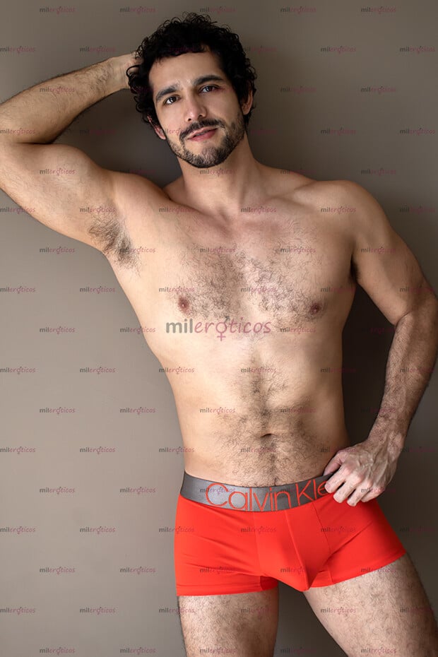 FOTOS DE JUANITO DOTADO Y SU INCREIBLE CONTENIDO GAY CALIENTE QUE TE VA ENCANTAR