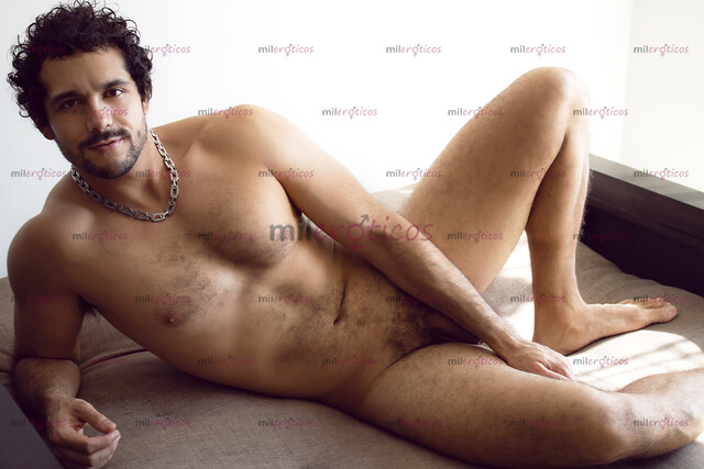 FOTOS DE GAY ATLÉTICO, VERGA GRANDOTA, CULO GRANDE Y APRETADO VIRTUALIZA TUS SENTIDOS
