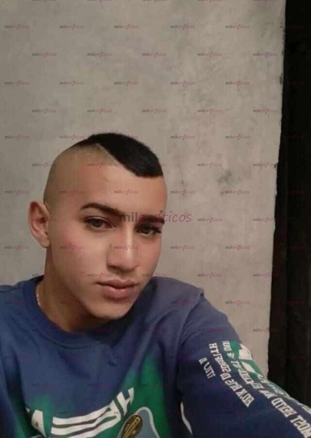 FOTOS DE POLLO COMPLACIENTE FULL ARRECHO CON BUENAS NALGAS PARA COMPLACERTE