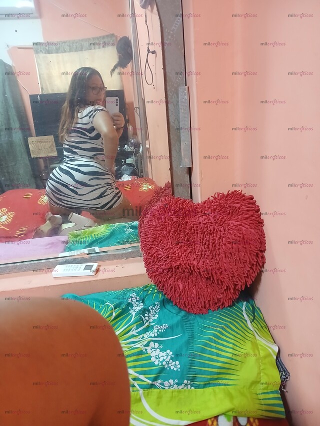 FOTOS DE VANESSSA VERDADERA GORDIBUENA D RICO CULOTE ORAL NATURAL CON GARGANTA PROFUNDA