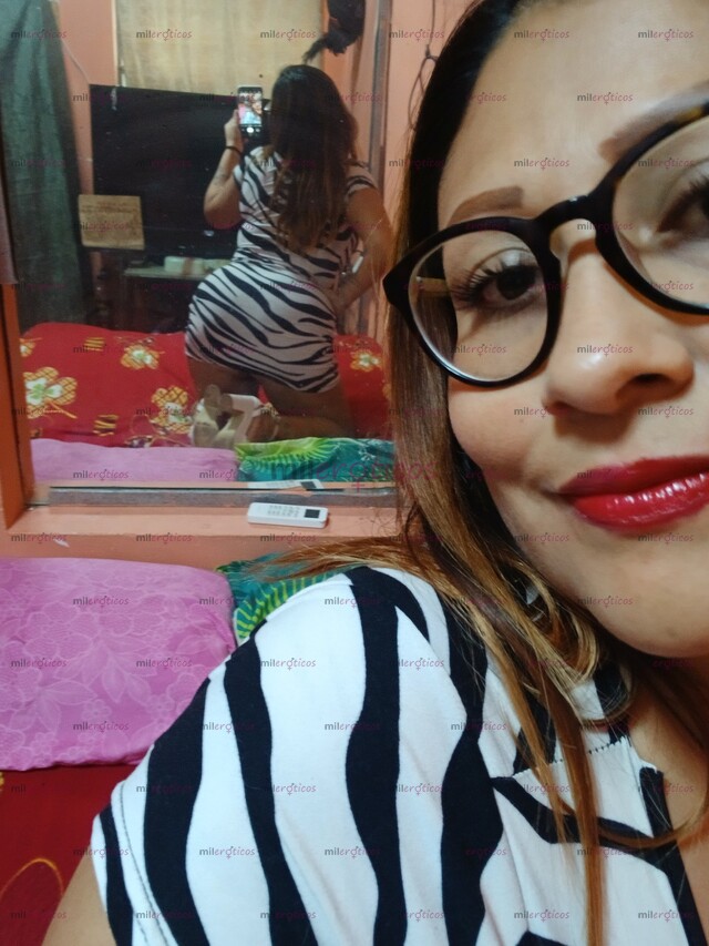 FOTOS DE VANESSSA VERDADERA GORDIBUENA D RICO CULOTE ORAL NATURAL CON GARGANTA PROFUNDA