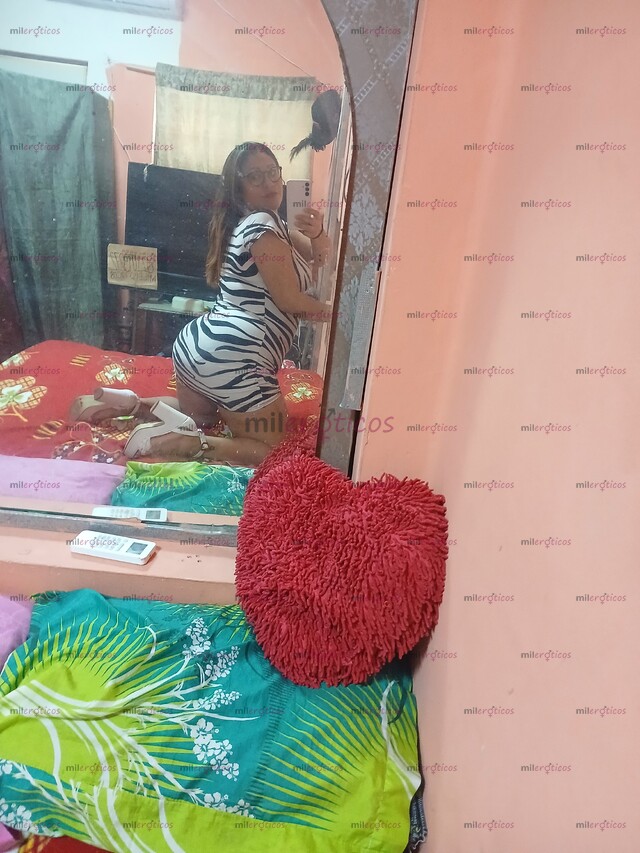 FOTOS DE VANESSSA VERDADERA GORDIBUENA D RICO CULOTE ORAL NATURAL CON GARGANTA PROFUNDA