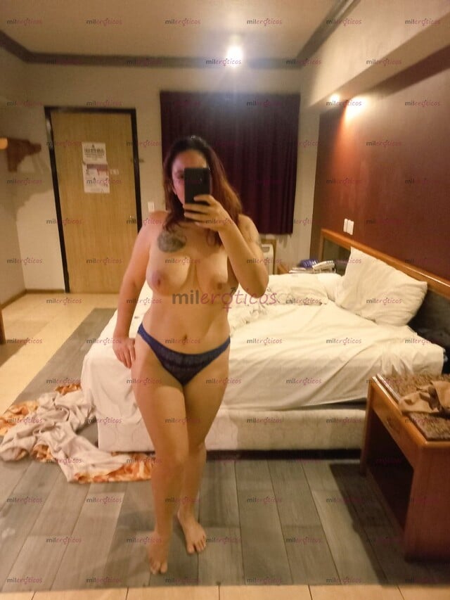 FOTOS DE MIA HERMOSA Y CALIENTE SERE TU FAVORITA PRUEBAME QUERRAS REPETIR