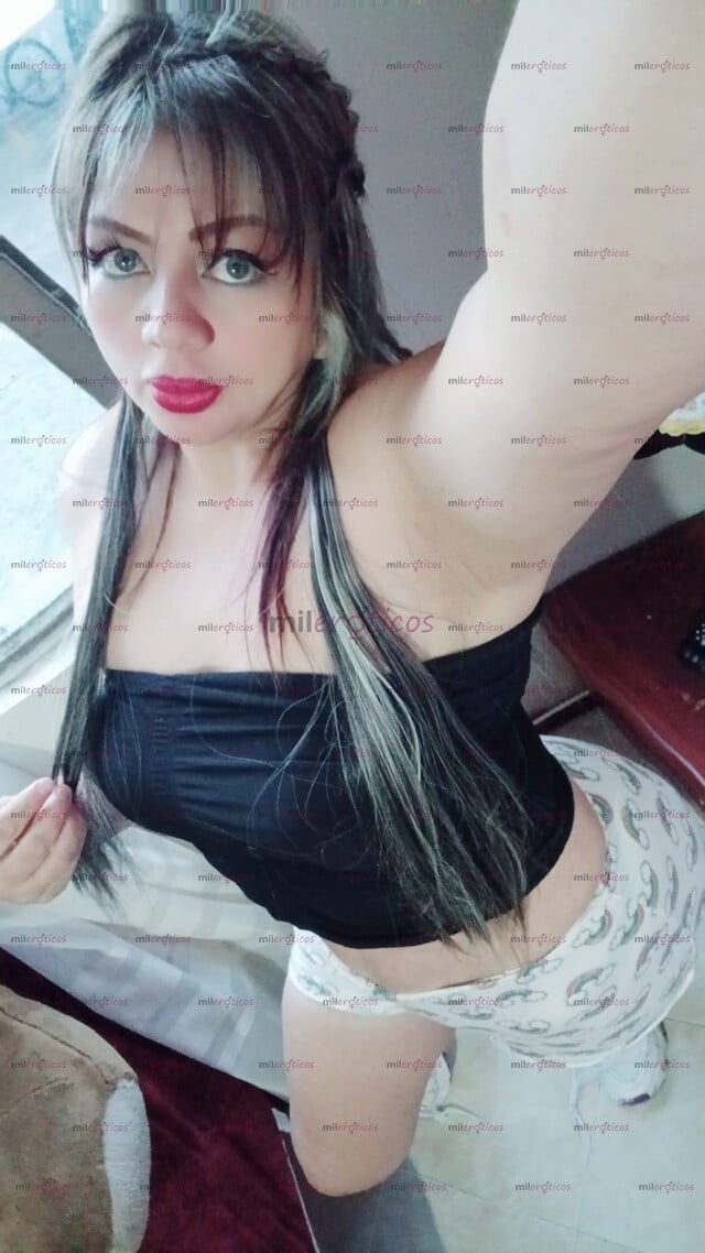 FOTOS DE NUEVA EN LA PAGINA DESEOSA DE CONOCER VERGAS GRANDES Y RICAS