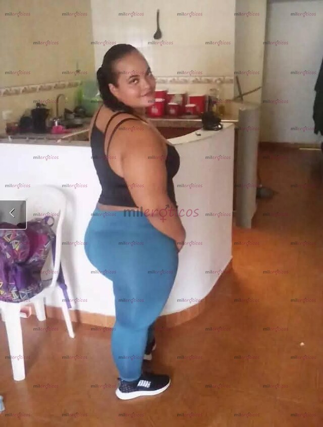 FOTOS DE HOLA ME LLAMO LA DIABLA TENGO 26 AÑOS Y SOY UNA JOVEN MUY ARDIENTE
