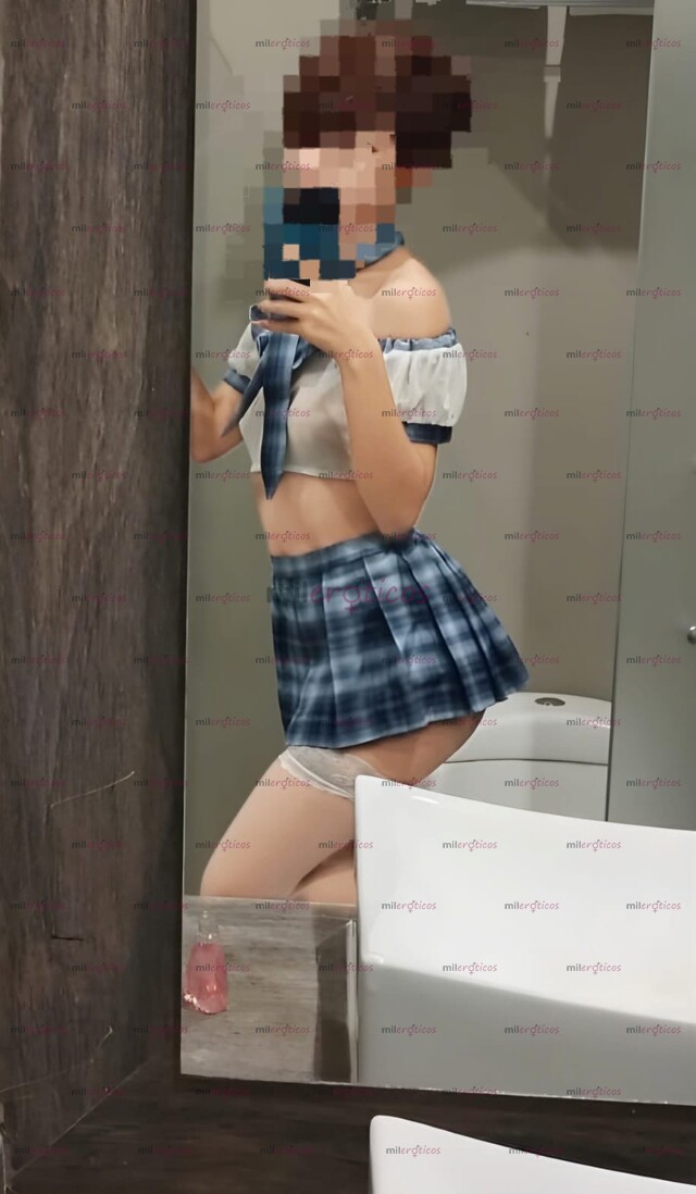 FOTOS DE SALLY, MUY CALIENTE CON MUCHAS GANAS DE COMPLACERTE