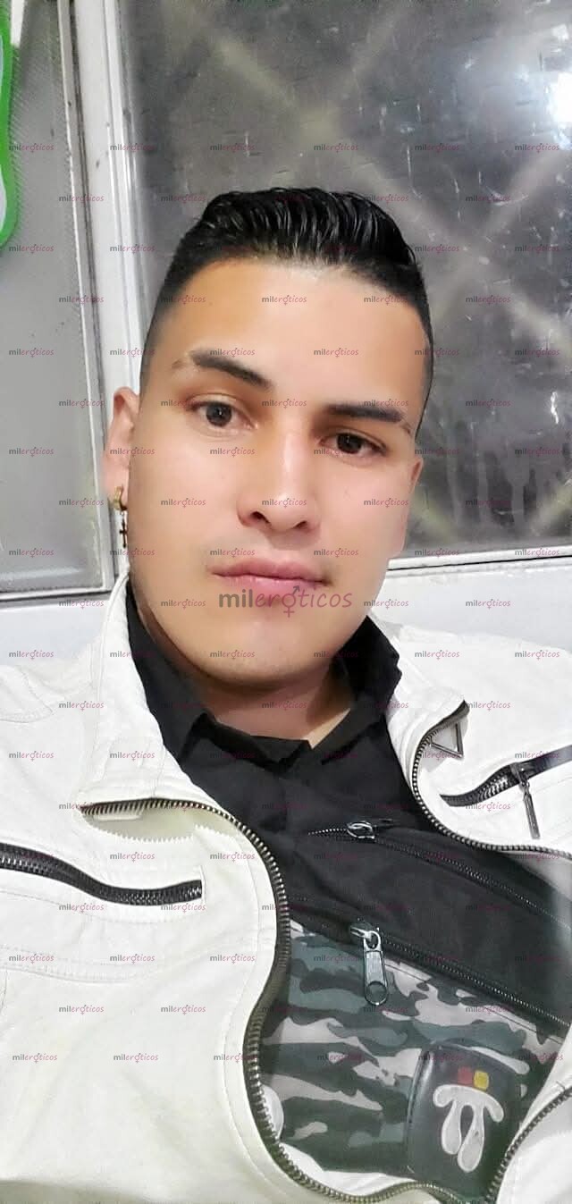 FOTOS DE SOY UN DE JOVEN DE 25 AÑOS ATRACTIVO VIVO EN LA LOCALIDAD DE ENGATIVA SOY NUEVO