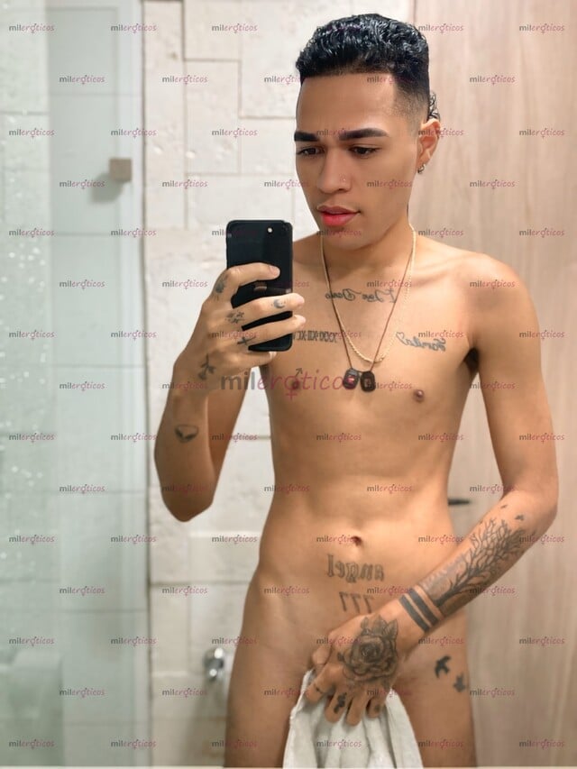 FOTOS DE MORENO VERGON DISCRETO LECHERO Y MORBOSO 21CM