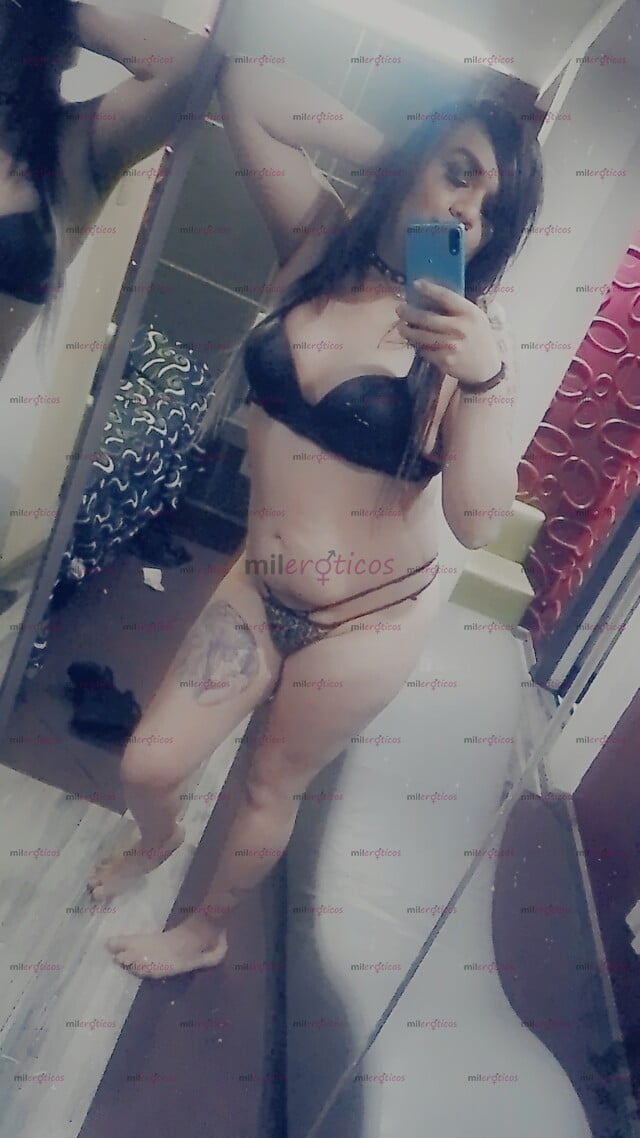 FOTOS DE ASHANTY LA BEBOTA LOVATO RICO SÚPER CALIENTE Y TRAGONAS CON GANAS DE CABRON