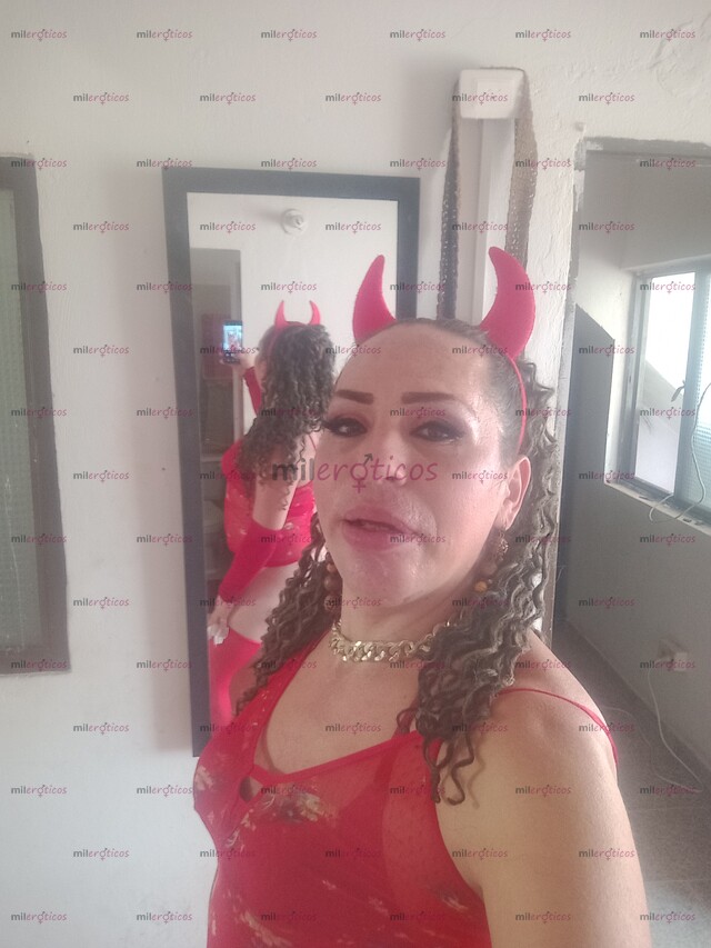 FOTOS DE CHICA TRANS EXPERTA PARA LOS NOVATOS Y DISPUESTA A COMPLACERTE CON APARTAMENTO