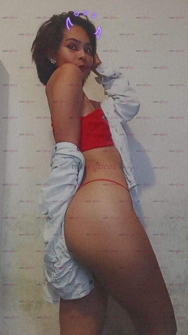 FOTOS DE MIS AMORES, LLEGÓ TU FLACA ESTRECHITA, DISPUESTA A CUMPLIR TUS FANTASIAS