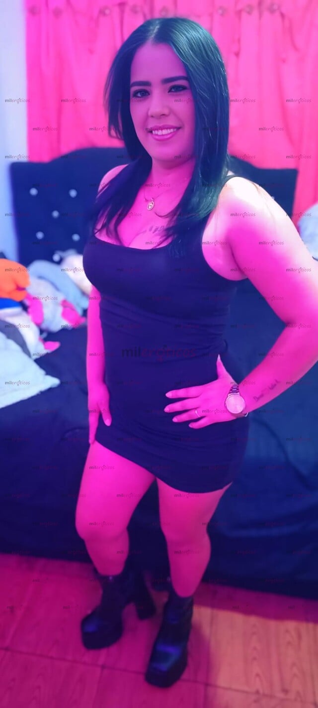 FOTOS DE CAMILA MAS PUTA Y PERRA QUE HUMANA CON GANAS DE FOLLAR HASTA QUE ME DES TU LECHE