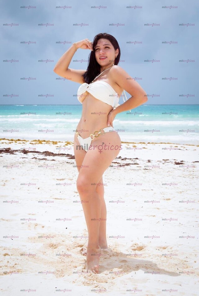 FOTOS DE ENCANTADORA MUJER DE OJOS CLAROS TE ENAMORARE AMOR