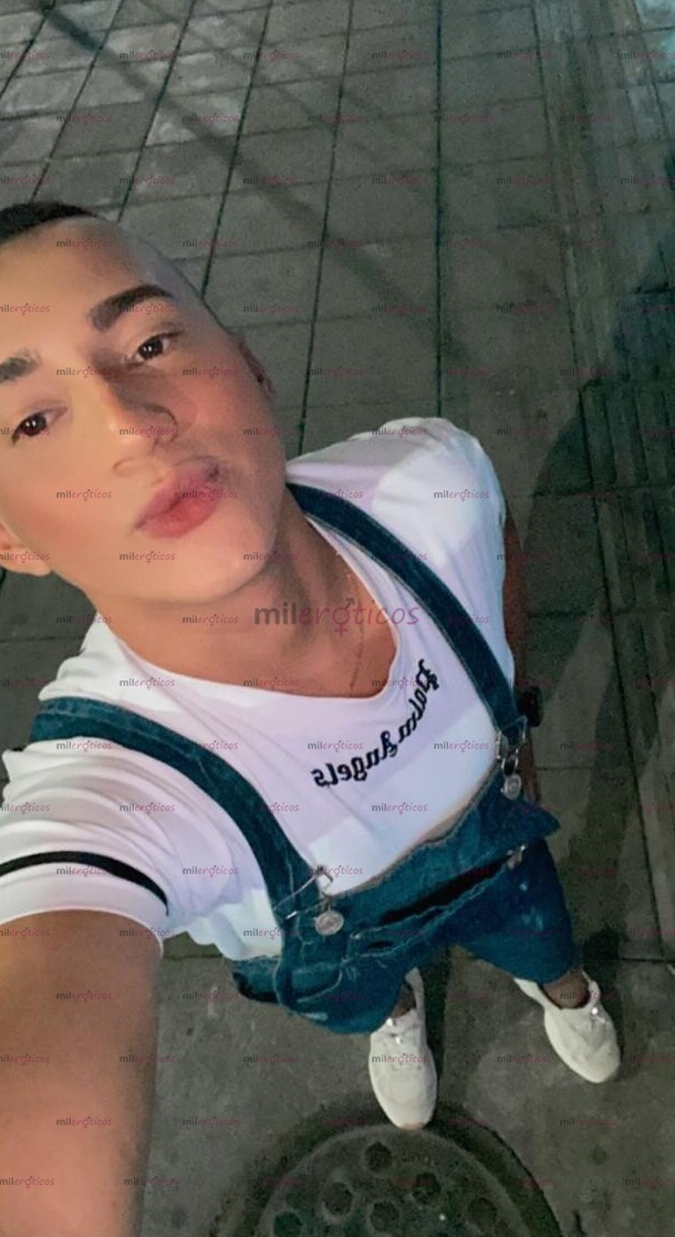 FOTOS DE JOVEN CON NALGAS GRANDES Y CULO APRETADITO PARA COMPLACERTE LLAMAME 3249584106
