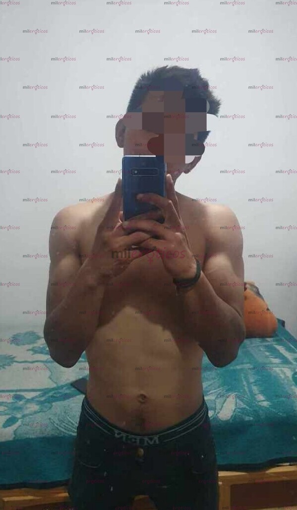 FOTOS DE BUENAS TARDES ME PRESENTO MI NOMBRE ES JESÚS Y SOY NUEVO PERO MUY CACHONDO
