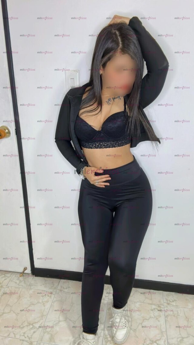 FOTOS DE ADRIÁNA RICA SEXI Y UNA CARITA DE ENCANTO