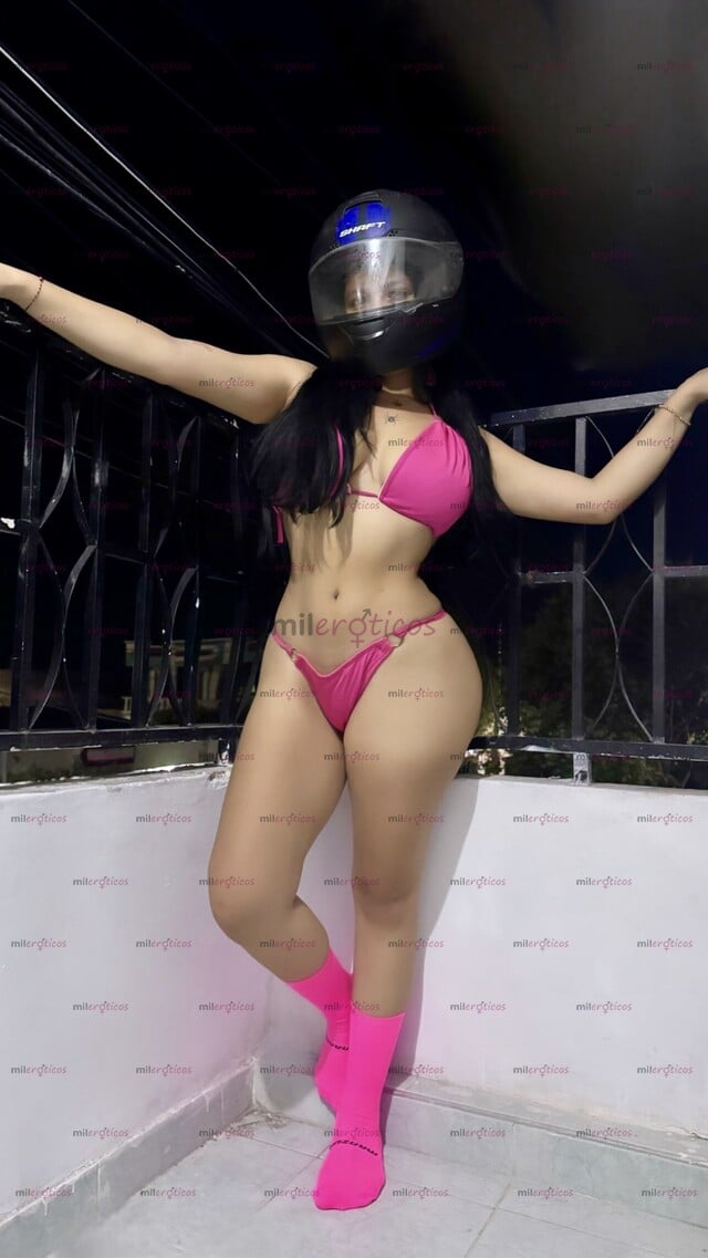 FOTOS DE DELICIOSA Y SEXY BEBESITA ANDREA 19 AÑOS 24 HORAS