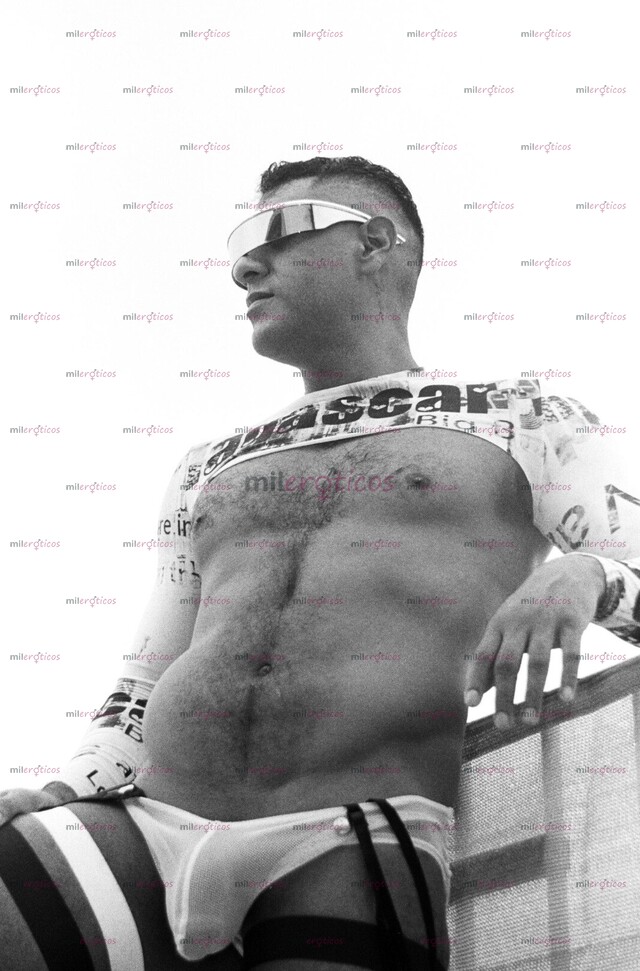FOTOS DE MASAJES EROTICOS AL DESNUDO SOLO HOMBRES SOLVENTES