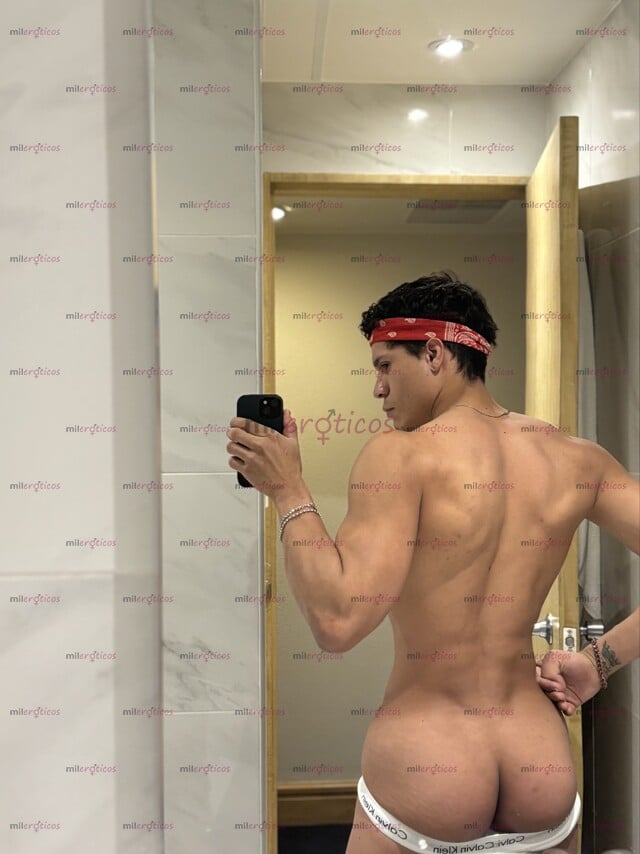 FOTOS DE VENEZOLANO SEXY Y CALIENTE LISTO PARA COMPLACERTE