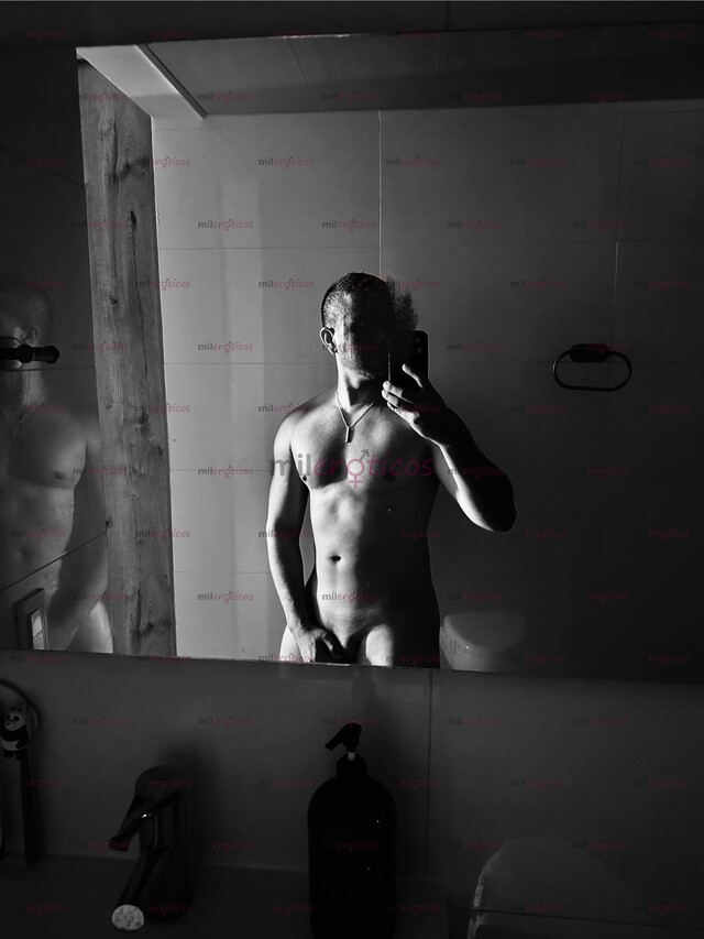 FOTOS DE BUSCO CHICA DE MENTE ABIERTA PARA VISITAR CLUB SWINGER O CREAR CONTENIDO