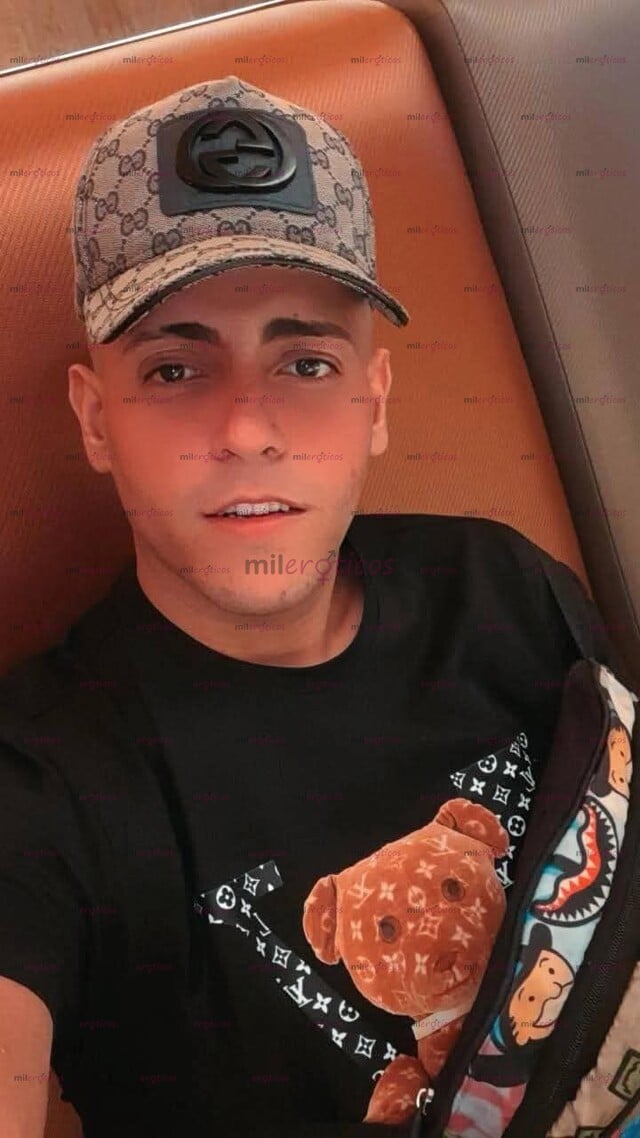 FOTOS DE COSTEÑO ARECHO MORBOSO PARTE CULO QUIERE LLENARTE EL CULO D LECHE