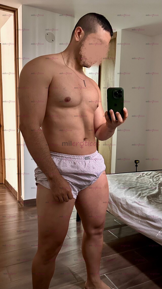 FOTOS DE BUSCO CHICA DE MENTE ABIERTA PARA VISITAR CLUB SWINGER O CREAR CONTENIDO