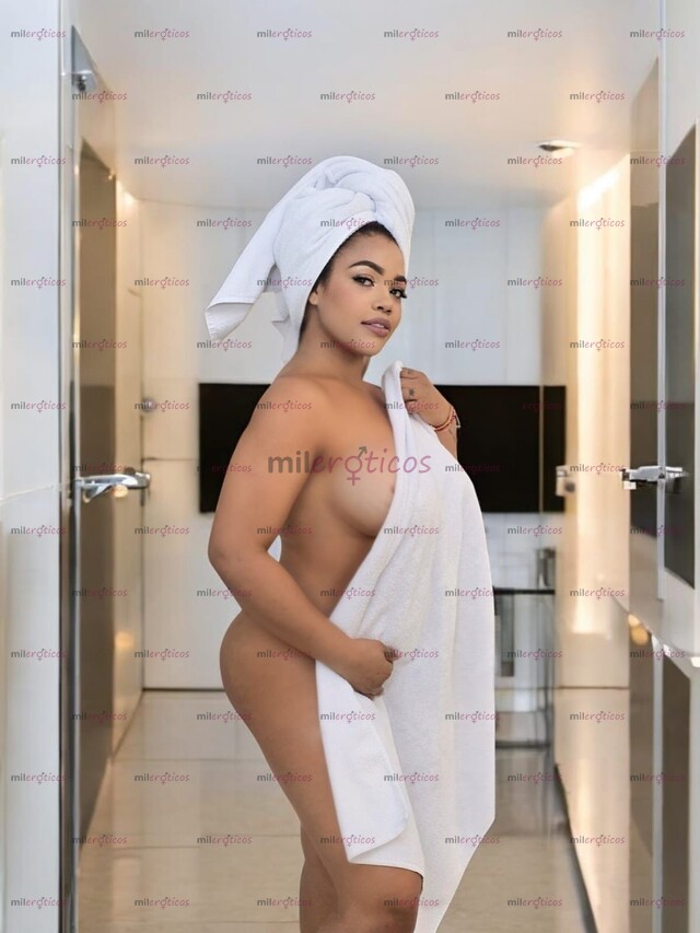 FOTOS DE VEN Y DERRAMATE EN MIS SENOS DELICIOSA NEGRA CALIENTE Y MUY COMPLACIENTE PARA TI