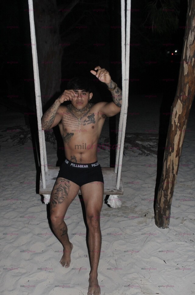 FOTOS DE TU PRÍNCIPE MORENO CON VERGOTA LECHERA Y PODEROSA!!! SOLO ACTIVO