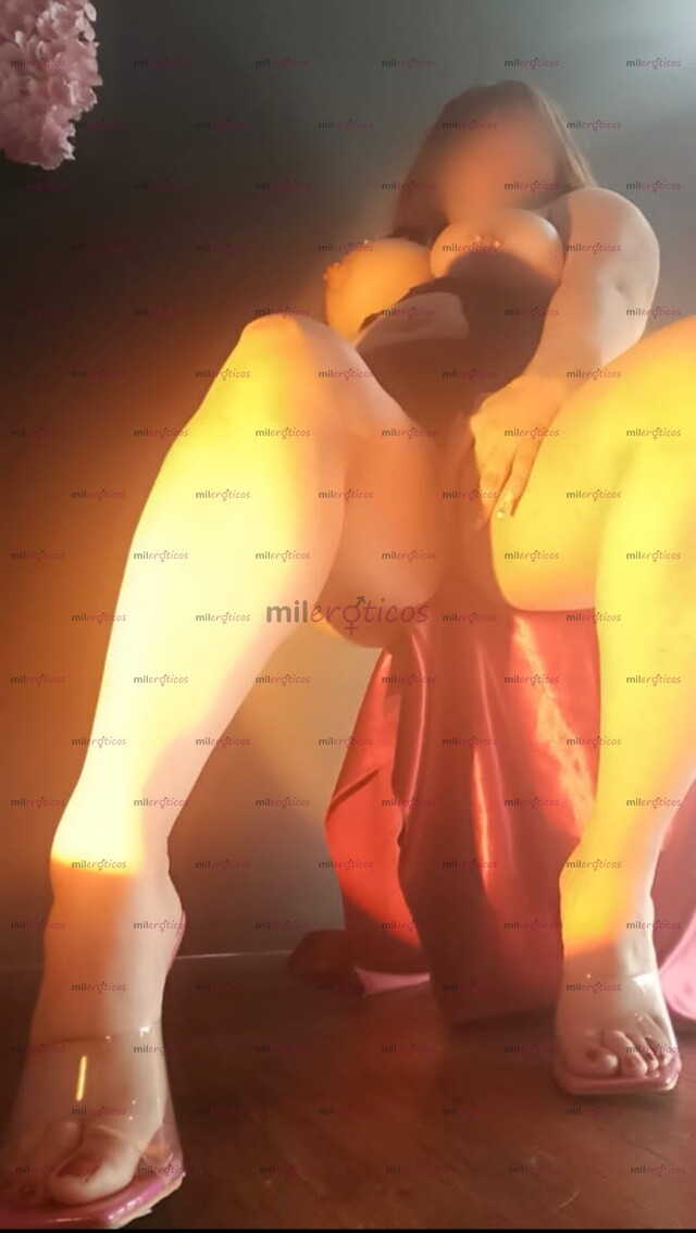 FOTOS DE SEXY Y TREMENDA CURVY SUPER ATASCADA Y SENSUAL, TE COMPLAZCO ESA ES MI META